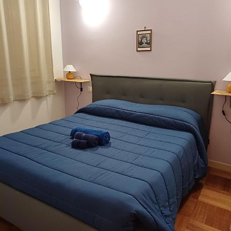 Appartamento Alessandro Al Porto Palermo Exteriör bild